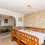 House Kelava Vikendica Basina